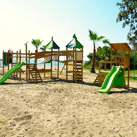 T-2 Air Conditioning Close To The Sea - Equipped Beach - Santa Lucia Di Moriani *