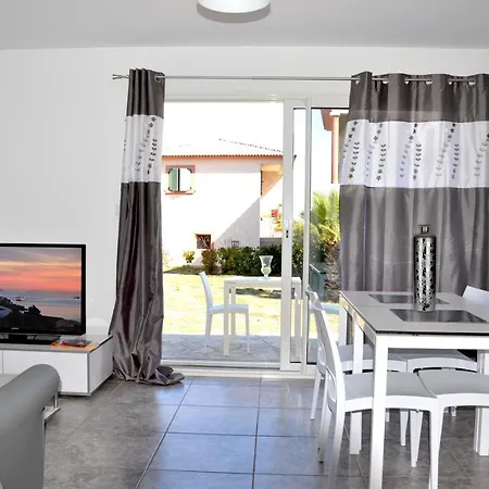 T-2 Air Conditioning Close To The Sea - Equipped - Santa Lucia Di Moriani *