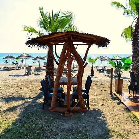 T-2 Air Conditioning Close To The Sea - Equipped Beach - Santa Lucia Di Moriani *