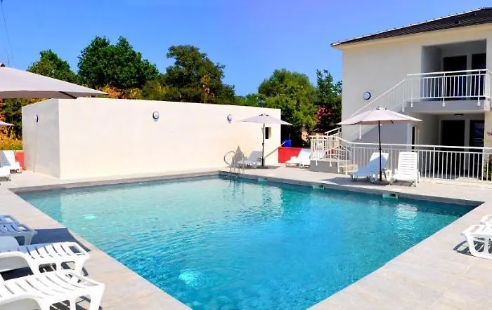 T-2 Air Conditioning Close To The Sea - Equipped - Santa Lucia Di Moriani